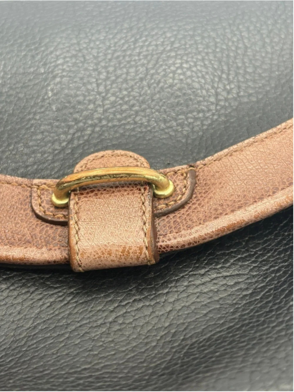 Vintage Liz Claiborne Black Pebbled Leather Crossbody Bag with Brown Trim